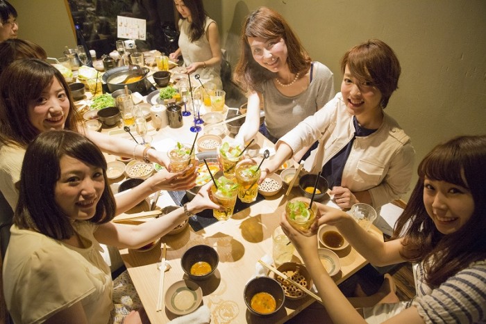 夏鍋は女子会が盛り上がる!　国産の野菜＆肉を好きなだけ食べちゃおう！
