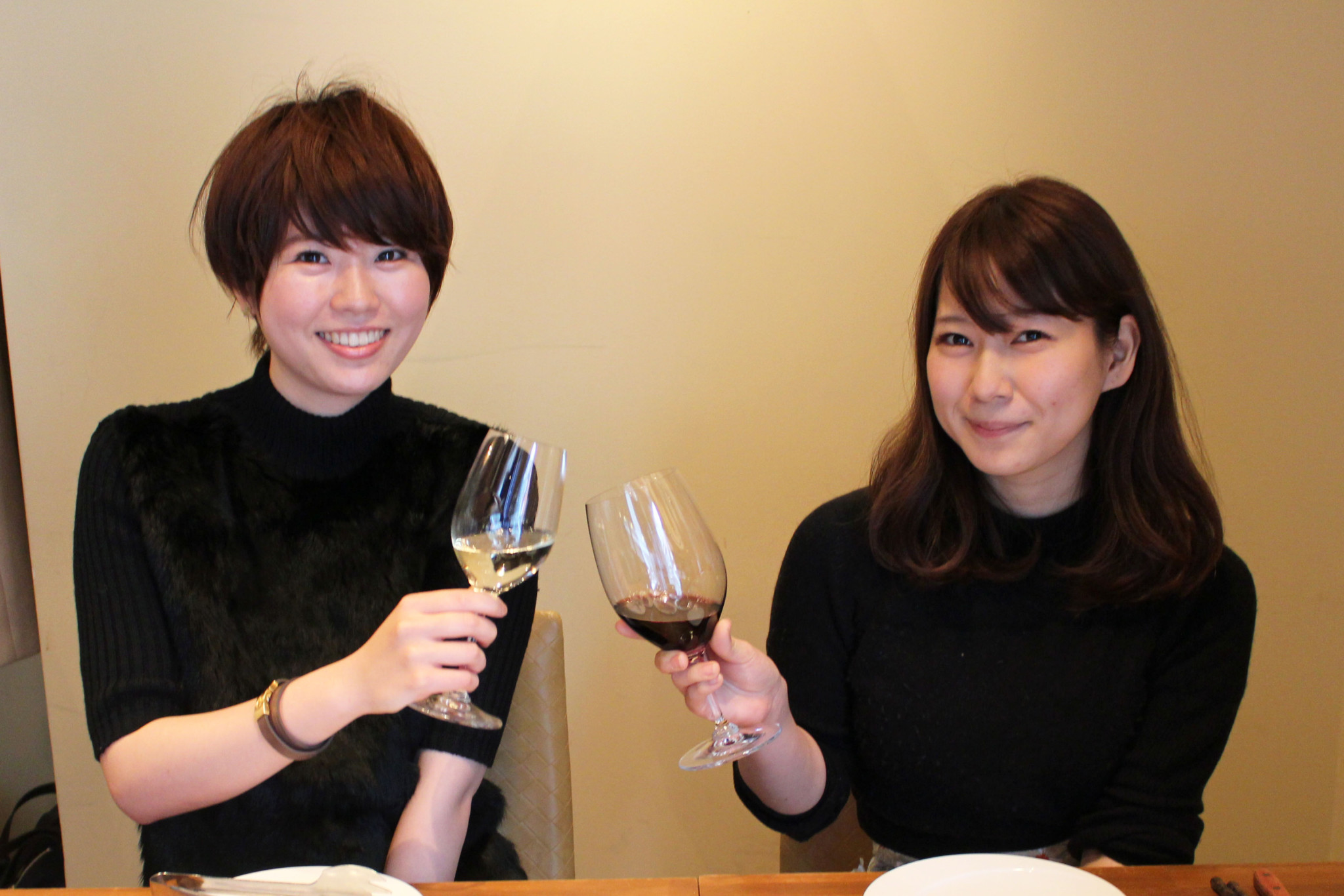 ワインが大好きな藤田さんと宮田さん。