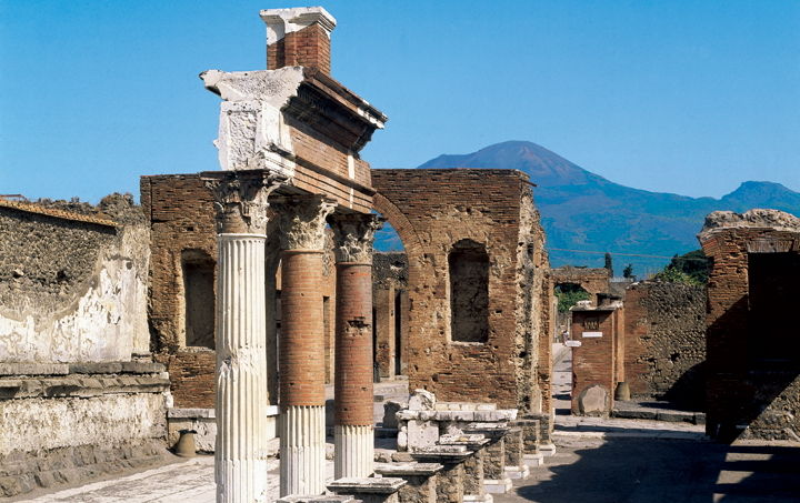 ポンペイ遺跡写真pompei ©Regione Campania