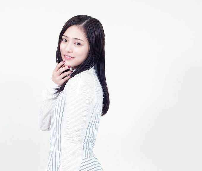 栞菜智世（かんなちせ） 僕だけがいない街 主題歌ポスター