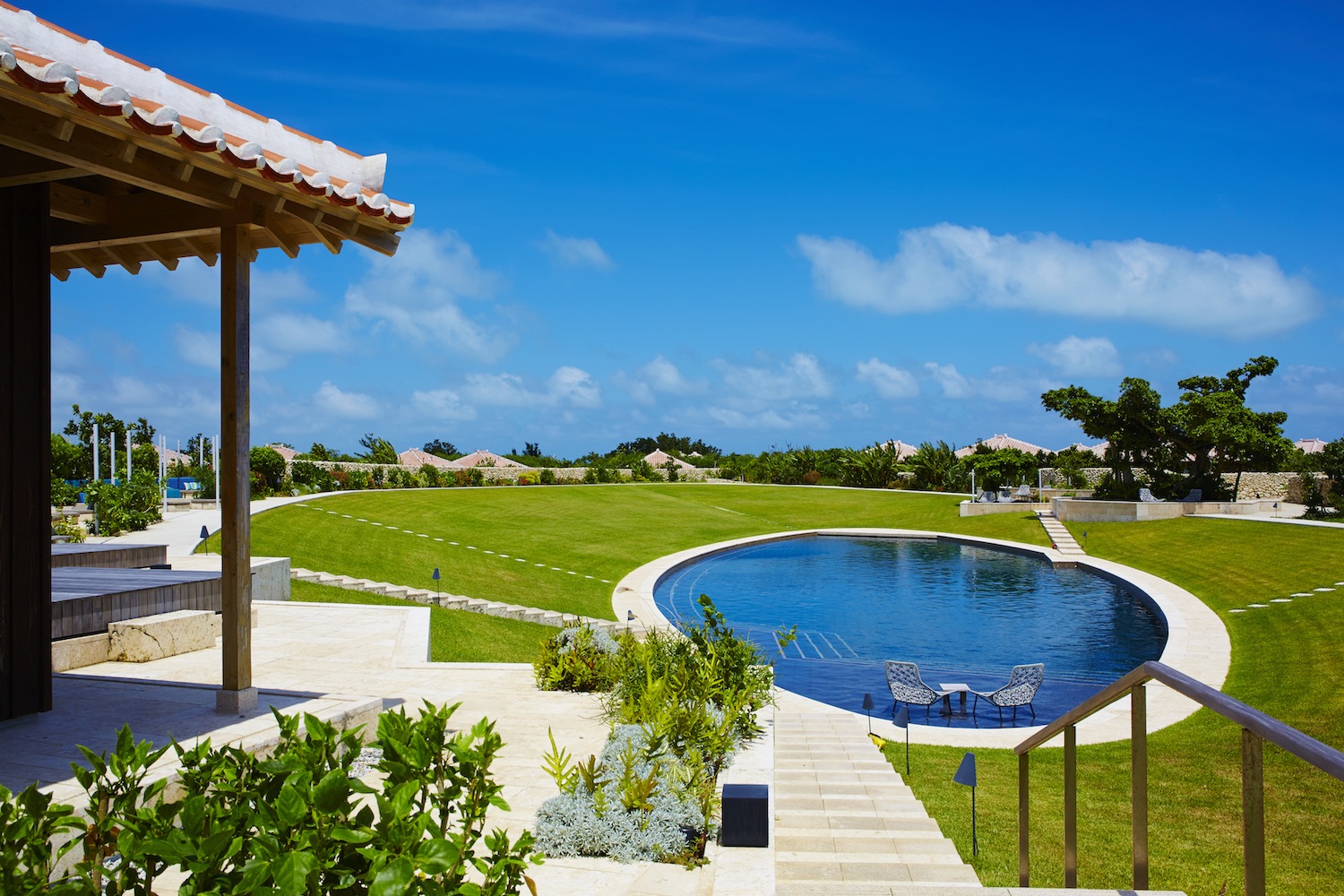 【めざせ星野リゾート制覇vol4】島時間のぬくもりに包まれてリフレッシュ。「星のや 竹富島」で暮らすように滞在する旅