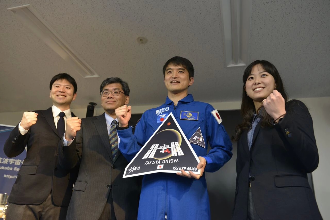Jaxa大西卓哉宇宙飛行士に聞く人生相談 13 宇宙からのanswer 遠距離の切なさ 文 Anan編集部 Ananweb マガジンハウス