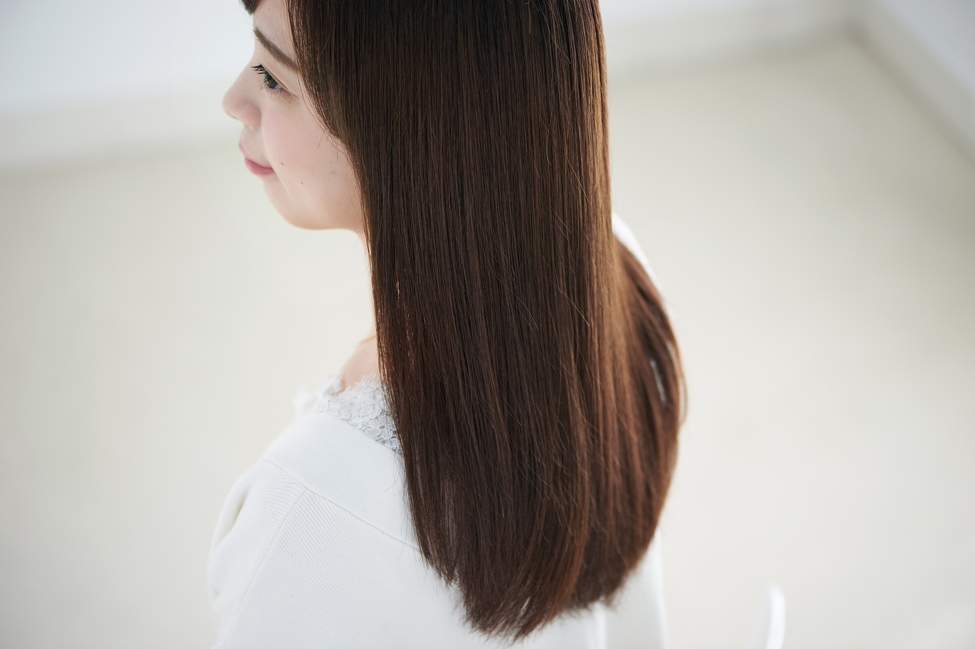 わぁ 見とれちゃう 簡単サラツヤ ストレートヘア の作りかた 写真 大嶋千尋 ヘアメイク 高松由佳 文 玉絵ゆきの Anan総研 マガジンハウス