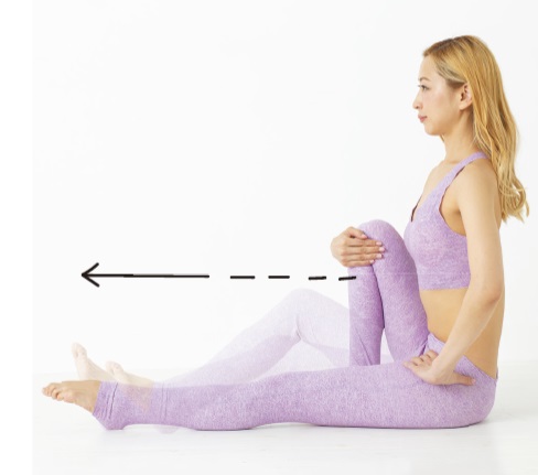 ヨガ・ピラティス aya ヨガ・ピラティス aya 全身スッキリ！】 aya 全身運動ヨガ - YouTube