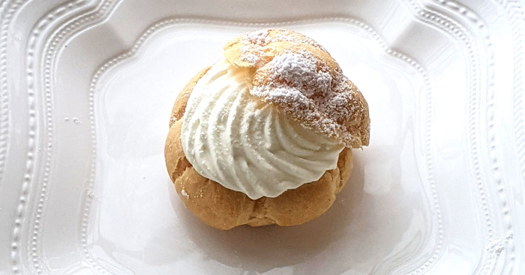 ローソン　Uchi Café × 生クリーム専門店Milk MILKシュークリーム　最新　スイーツ