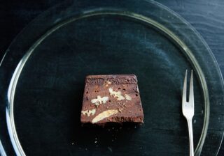 ほろ苦い甘さ「ビターチョコレートのテリーヌ」レシピを紹介！