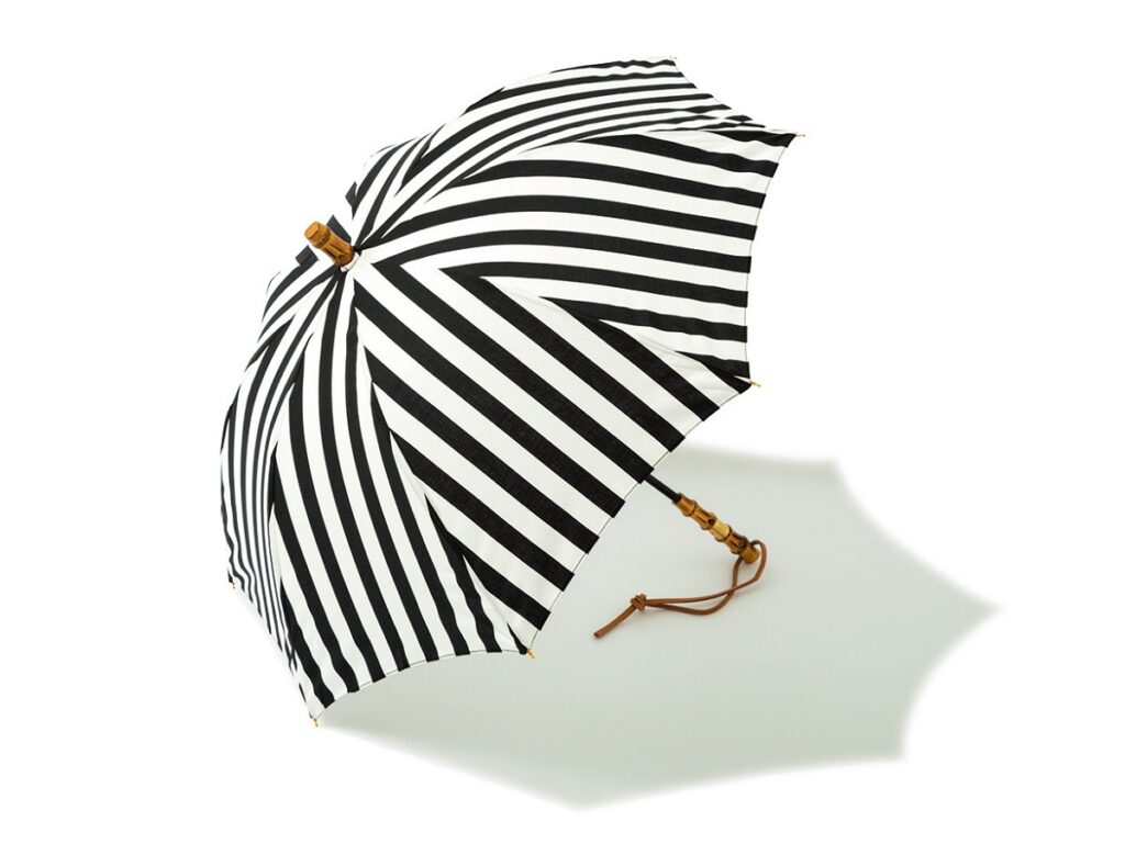 晴雨兼用の日傘はマスト！ “ストライプ＆ボーダー”アイテム5選 | anan