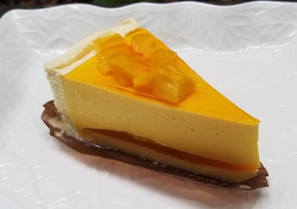 スタバ ちんすこう 沖縄 フラペ マンゴー ムース ケーキ 人気 カスタマイズ
