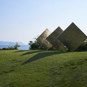 一生に一度は見たい！ 世界が注目する「現代アートの聖地」直島で出会える最高峰アート