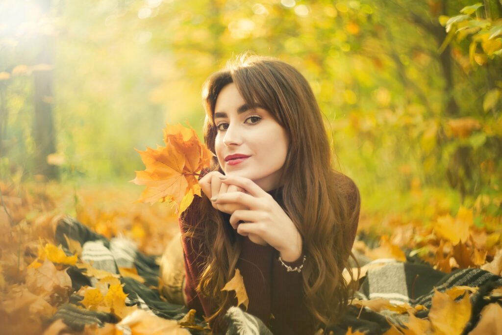happy autumn girl