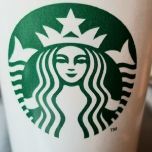 「おさつフラぺ爆売れの裏で絶好調です！」元スタバ店員が教える「最新人気ドリンク」