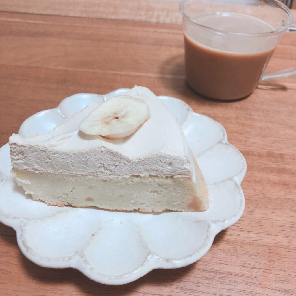 【スタバ】『バナナのアーモンドミルクケーキ』