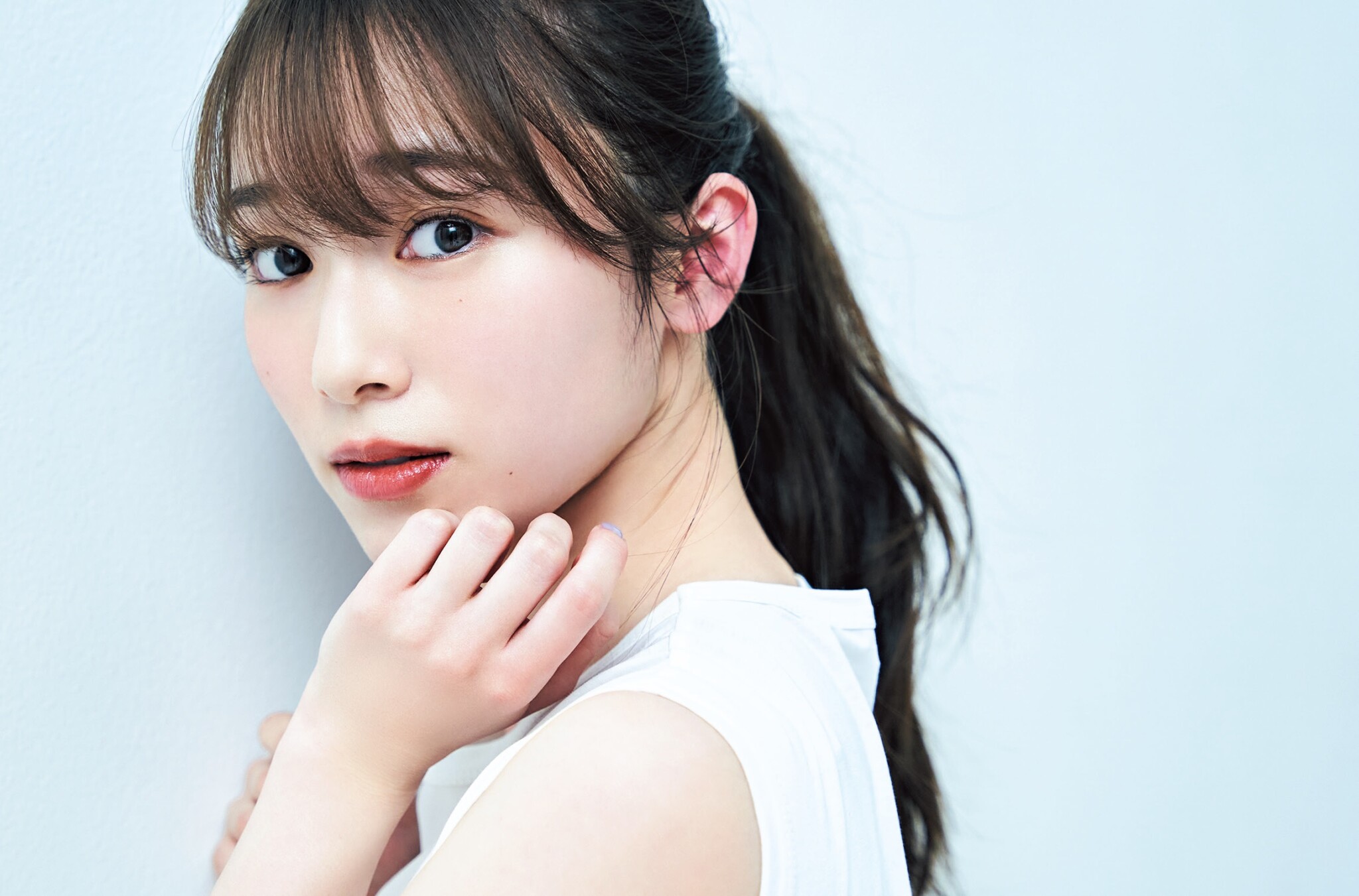 櫻坂46・守屋麗奈は大の“香り”フェチ!? 愛用コスメを公開 | Beauty