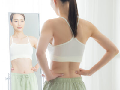 反り腰改善で全身痩せを目指す！ たった60秒でできる簡単習慣