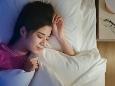 寝苦しい夜にたった60秒！ ぐっすり眠れる「就寝前の簡単習慣」